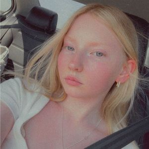 Meet your Posher, Katelynn